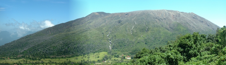 Santa Ana volcano